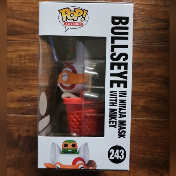 TMNT Ninja Mask with Mikey Vinyl Figure Chase Funko With HARD POP PROTECTOR - Picture 11 of 14